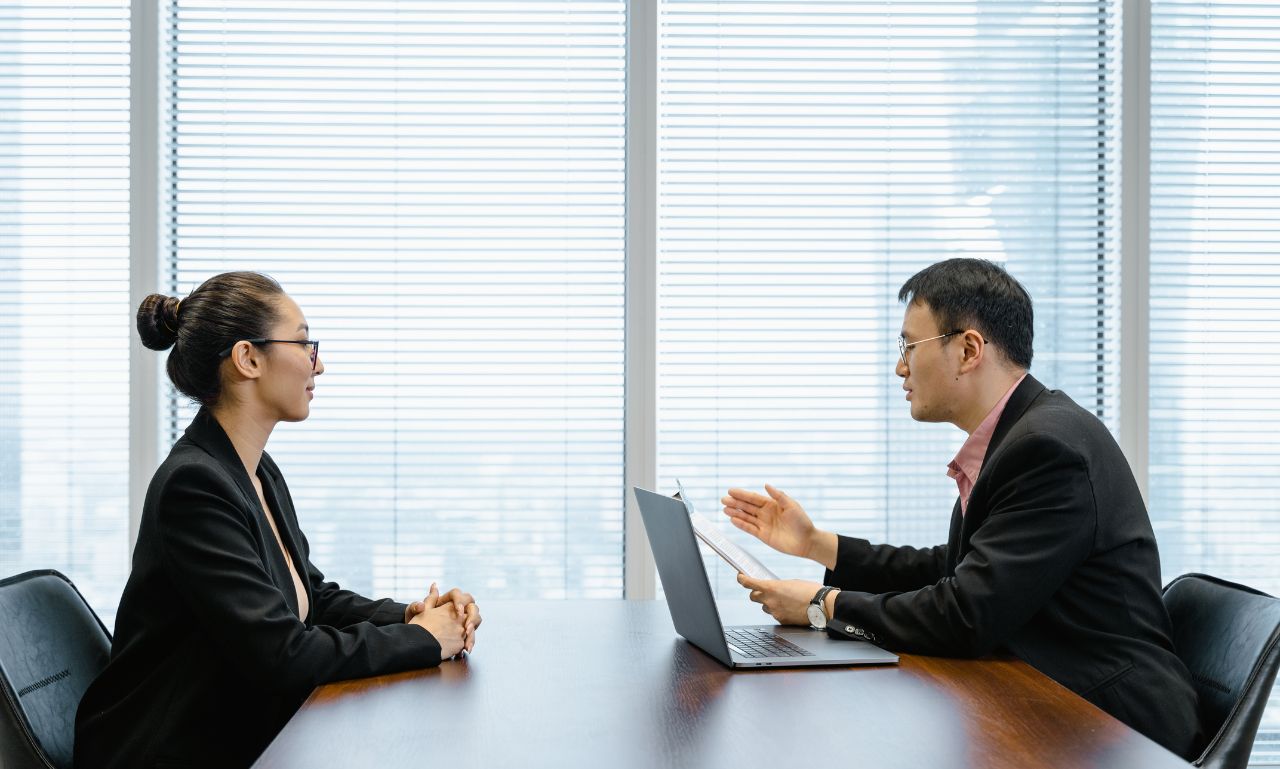 What are the Best Job Search Tips for Recent College Graduates